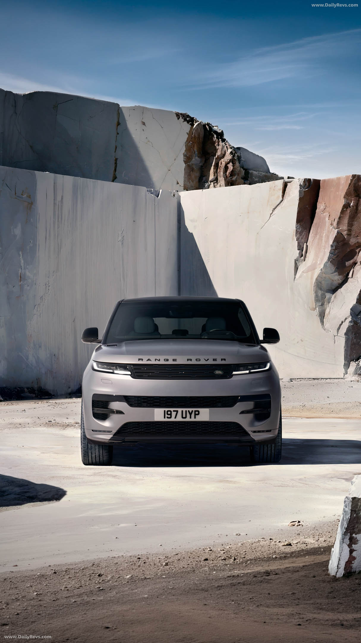 2027 Land Rover Range Rover Sport Electric Front View